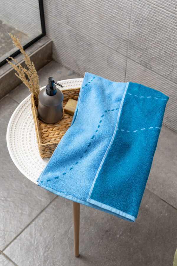Jacquard Terry Hand Towel, 100% Egyptian Cotton, (50×100 cm) – Alaska Blue from Nit