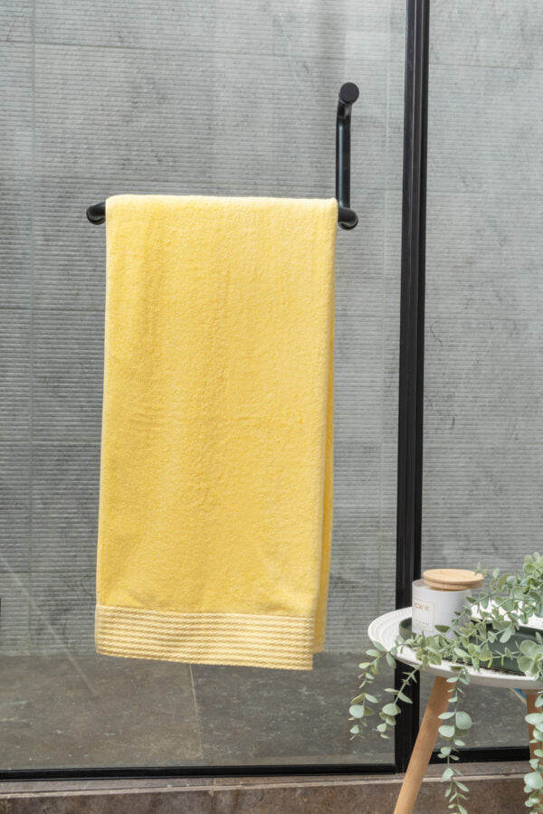 Nit Solid Hotel Terry Towel – Pale Banana – 100% Egyptian Cotton